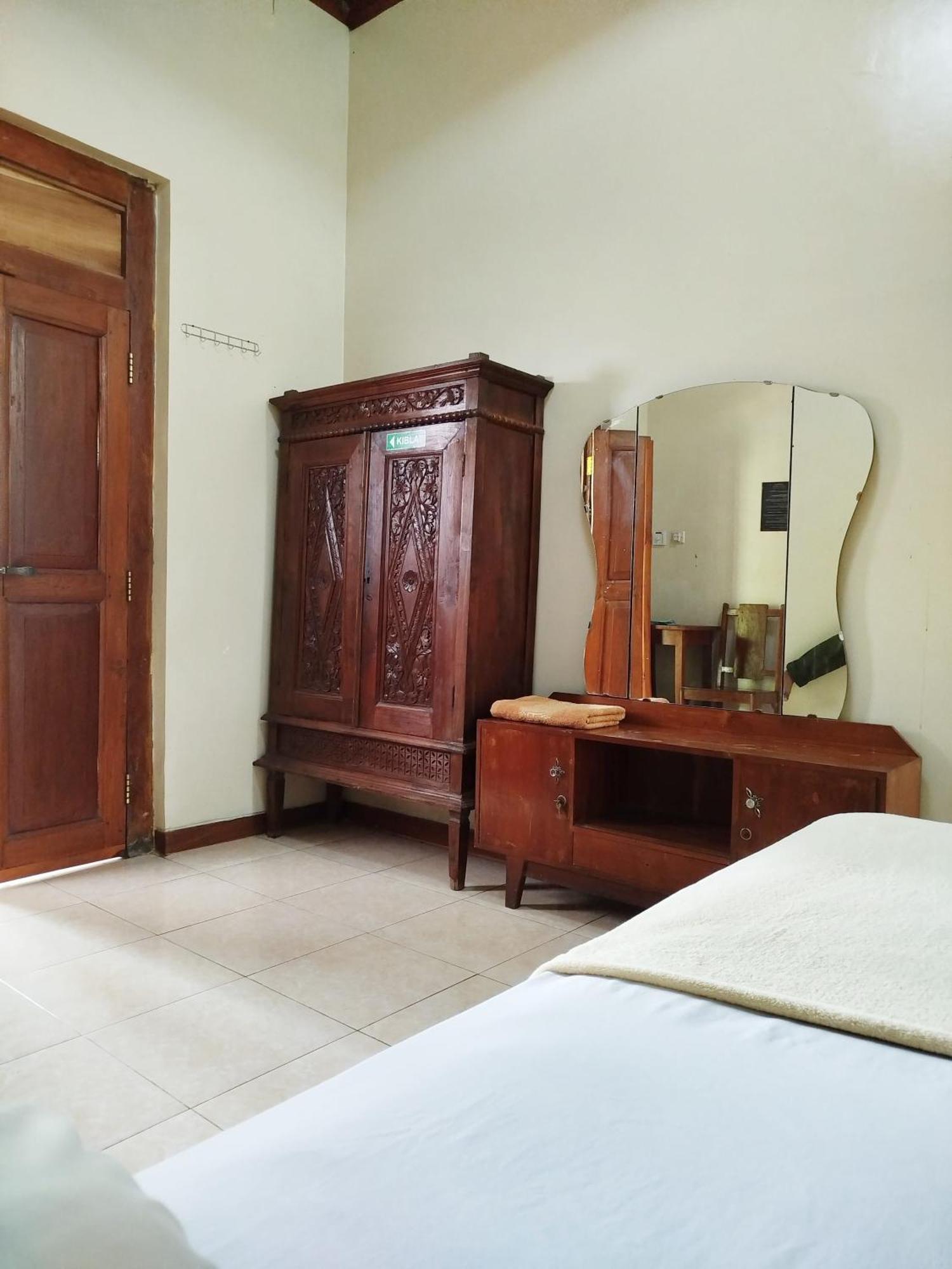Dapur Ethnic Homestay Bantul Exteriör bild