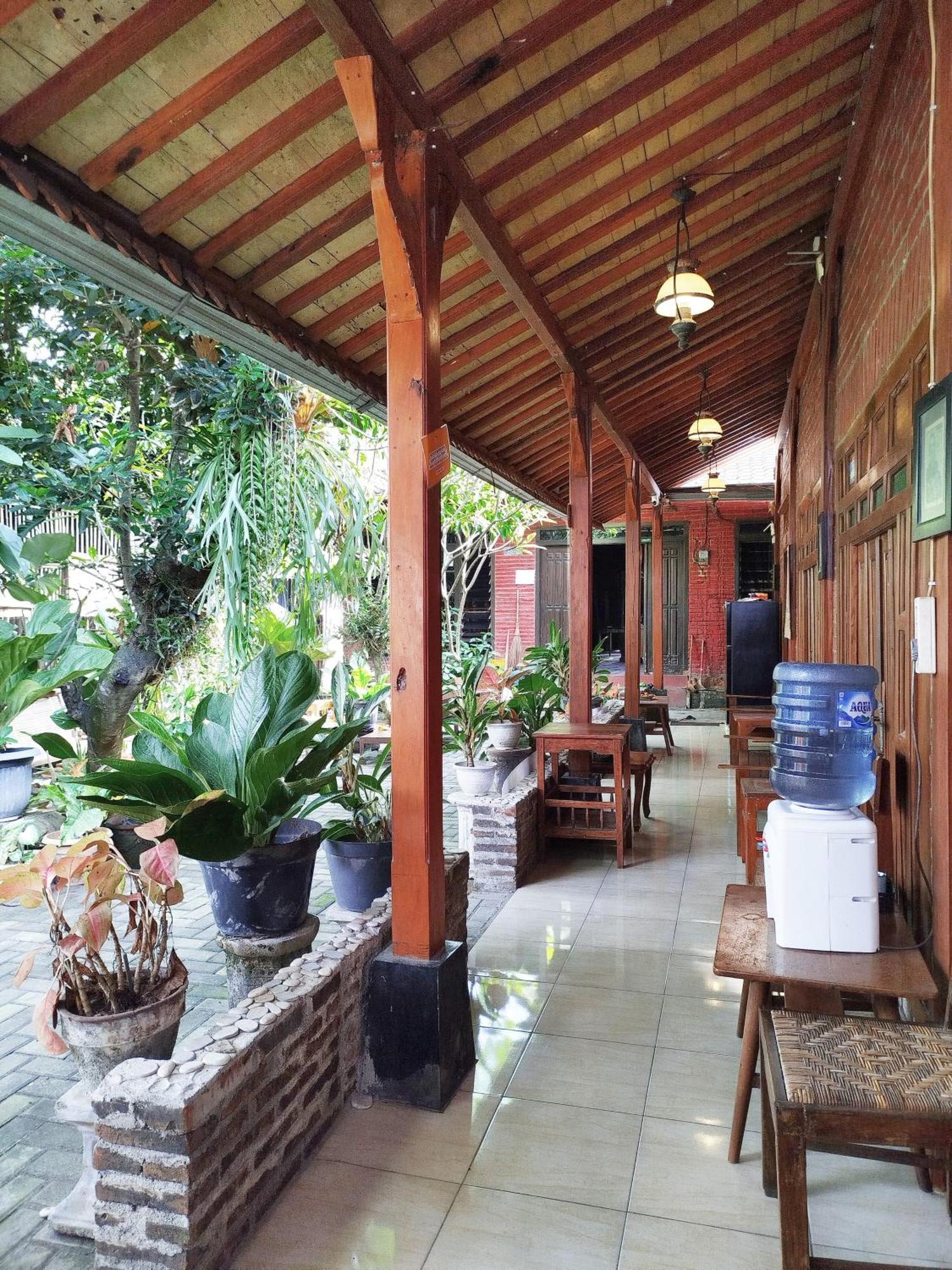 Dapur Ethnic Homestay Bantul Exteriör bild